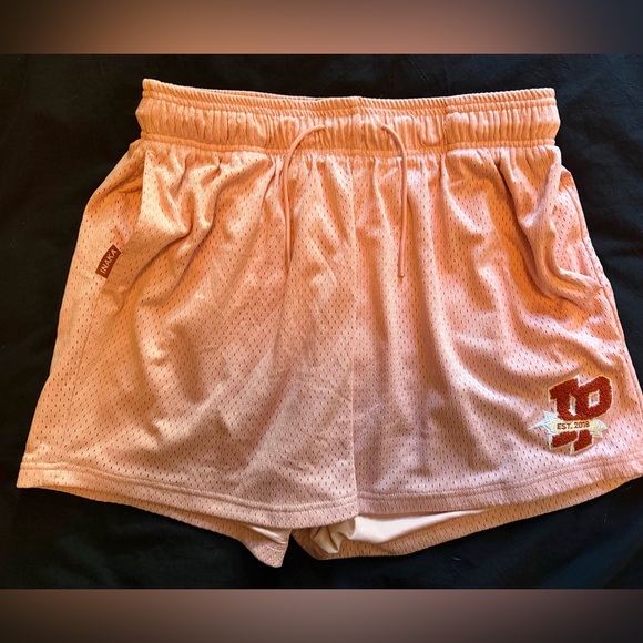 INAKA Power Mesh Gym Shorts Peach Size XL Athletic Training Shorts With Pockets - Picture 5 of 6